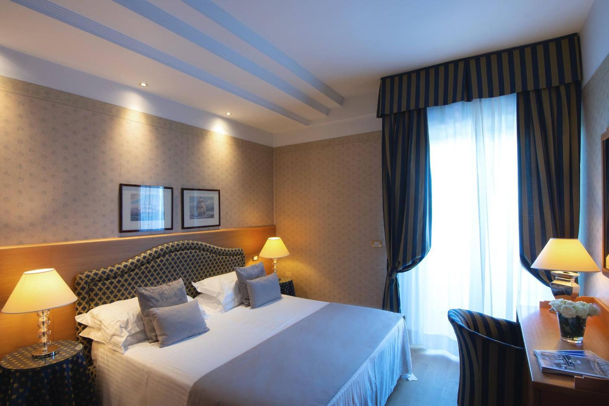 Hotel Lungomare Riccione